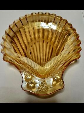 Vintage Marigold Iridescent Shell Bowl